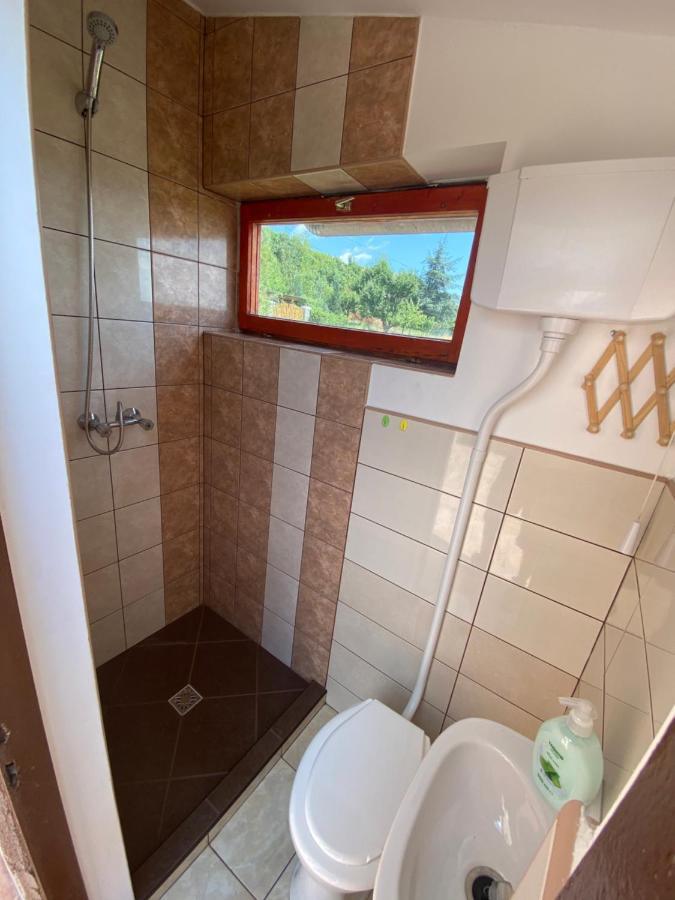 Feher Szolo Vendeghaz Sátoraljaújhely Buitenkant foto