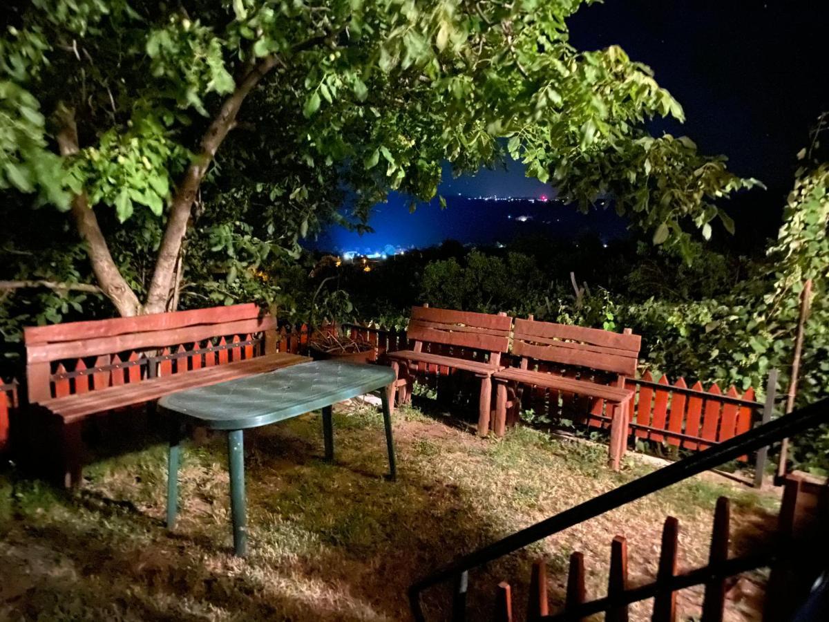 Feher Szolo Vendeghaz Sátoraljaújhely Buitenkant foto